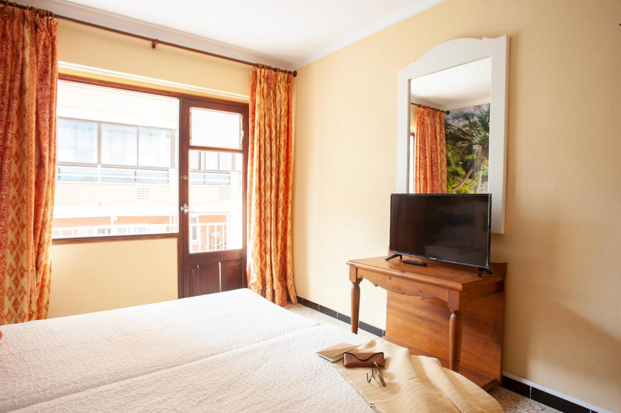 Bj Hostal Bona Vista シジョット エクステリア 写真